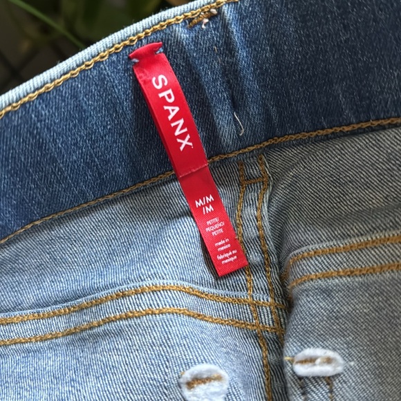 Spanx EveryWear Seamed-Front Wide Leg Jeans, Vintage Indigo petite M medium - Picture 7 of 7